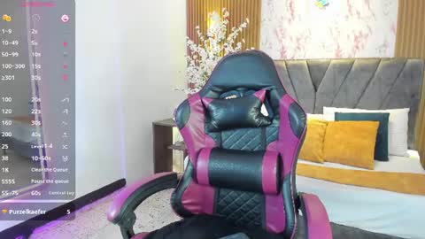 Aisha  online show from July 28, 2:24 pm