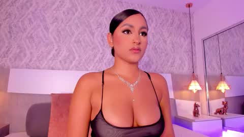 Aisha online show from October 28, 9:16 pm