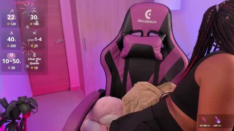 Aisha online show from February 4, 2:07 am