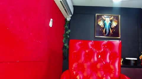 Ahitana Russ online show from October 9, 10:48 pm