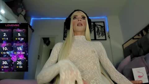 aiunii online show from March 24, 6:14 pm