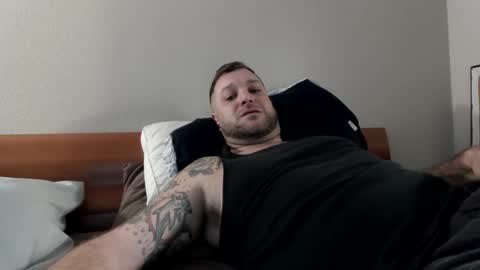 ajames1129 online show from December 28, 12:04 am