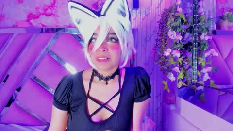 akane hikari  online show from October 11, 8:08 am