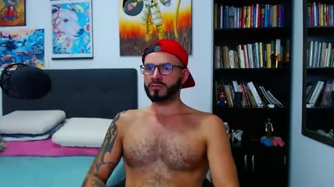 akiles online show from February 13, 2:12 am