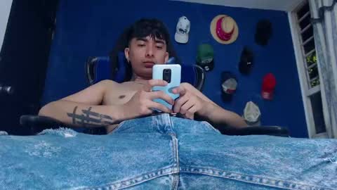 Alex online show from May 14, 3:59 am