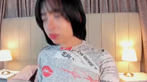 Snapshot of alahia_hank chatting on October 20, 6:24 pm alahia_hank online show from October 20, 6:24 pm