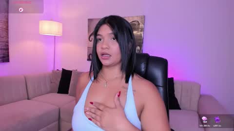 Alaia online show from January 6, 7:40 pm