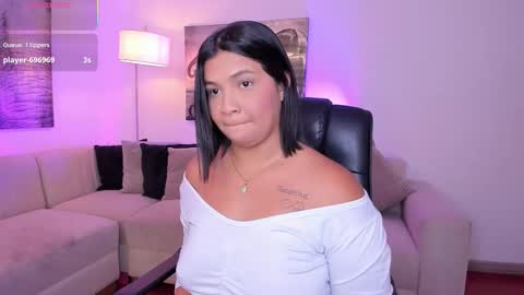 Alaia online show from November 3, 7:37 pm