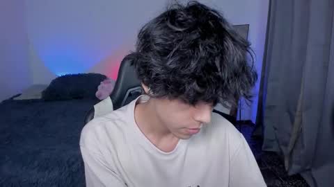 alan18n online show from January 14, 5:04 am