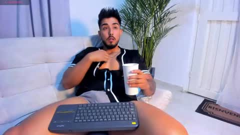 Alan greek online show from July 21, 1:51 am