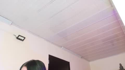 Maeve  online show from January 6, 11:36 am