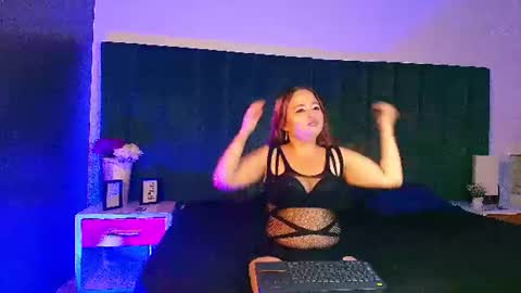 ALANA PETITE online show from June 24, 1:07 pm