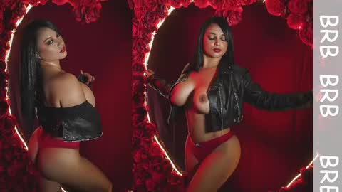 Snapshot of alana_then2 chatting on February 19, 11:25 pm       online show from February 19, 11:25 pm