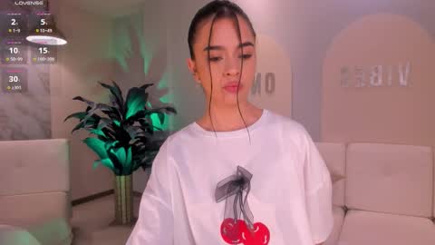 Alana online show from September 16, 12:18 pm