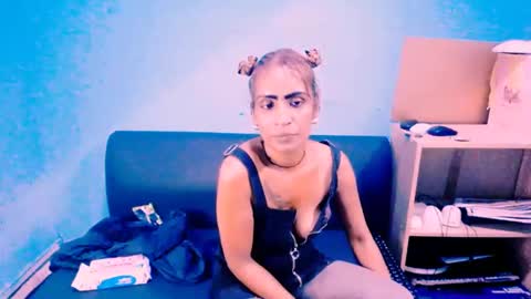 alanadelray online show from February 28, 11:14 am