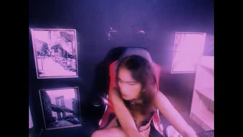 alanadelray online show from November 12, 1:02 pm