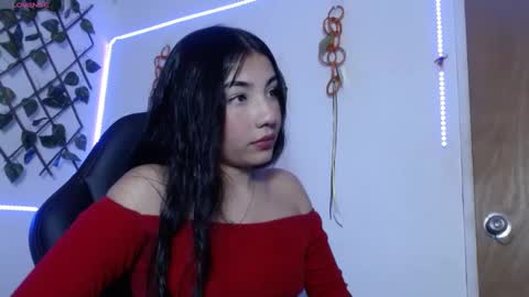 alanagp online show from February 11, 7:48 pm