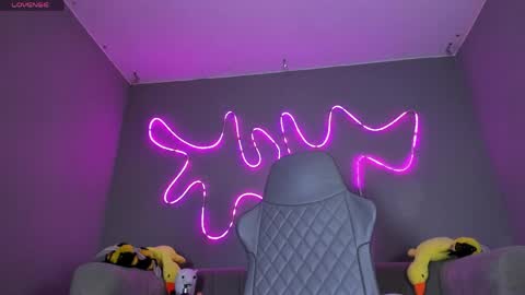 Alana silvana online show from May 22, 12:45 pm