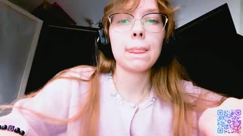 Stella online show from November 29, 9:06 am