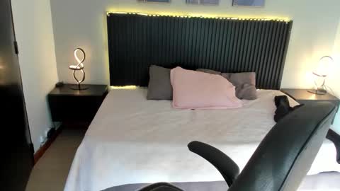 ALANI online show from November 12, 12:18 pm