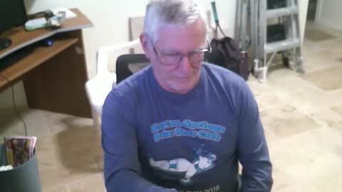 Alanlee10allen online show from April 21, 1:40 pm