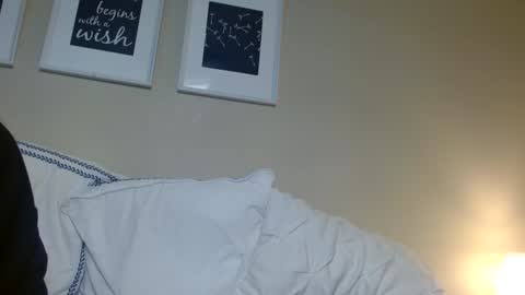 Alanna Rack online show from December 18, 2:23 pm