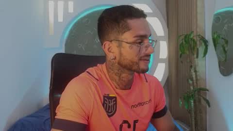 alan online show from March 24, 2:56 pm