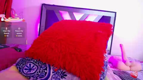 Victoria  online show from February 25, 10:30 am