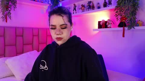 albaandthayron online show from April 23, 12:29 pm