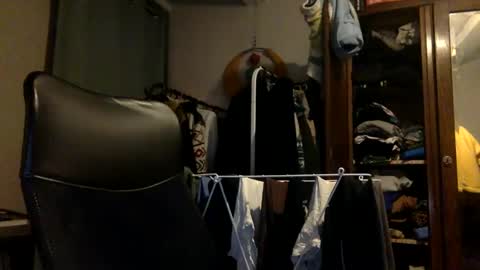 albandant online show from February 17, 7:33 pm