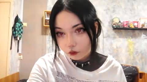 alberthamazierski online show from October 27, 5:24 pm