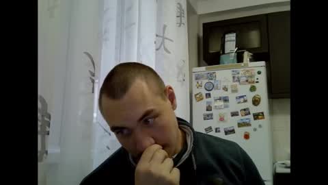 albi_sunny online show from December 5, 8:46 am