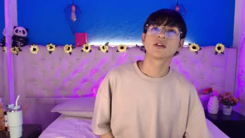 ale_aurarashi online show from April 5, 2:41 am