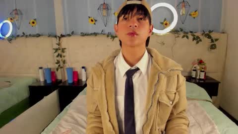 ale_aurarashi online show from November 22, 4:33 am