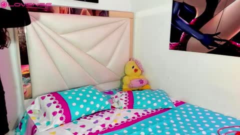 ale_noah_xxx online show from March 13, 12:47 am