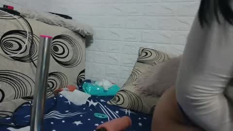 aledina78 online show from April 22, 3:19 pm