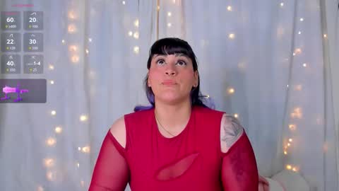 Snapshot of aleja_rossi chatting on October 21, 10:24 pm Aleja online show from October 21, 10:24 pm