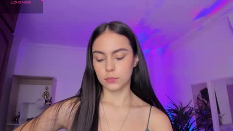 Alejandra online show from March 3, 5:31 pm