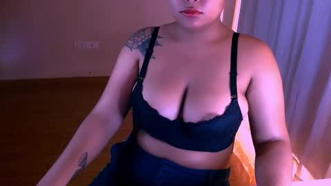 Alejandra  online show from December 16, 4:57 pm