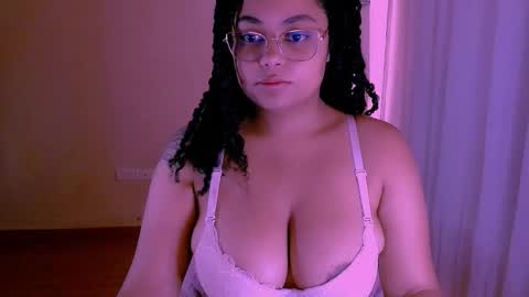 Alejandra  online show from December 4, 3:55 pm