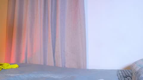 alejandra_dunn1 online show from June 27, 6:47 pm