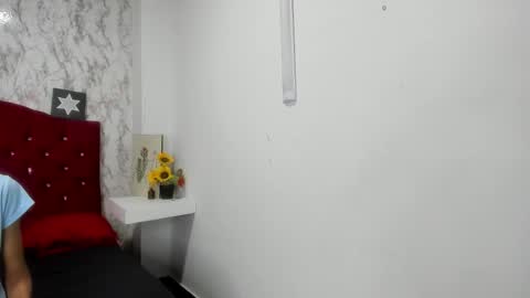 ALEJANDRA JAMES online show from April 25, 11:12 am