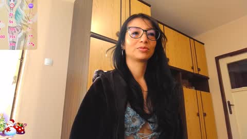 Alejandra online show from December 31, 7:53 am