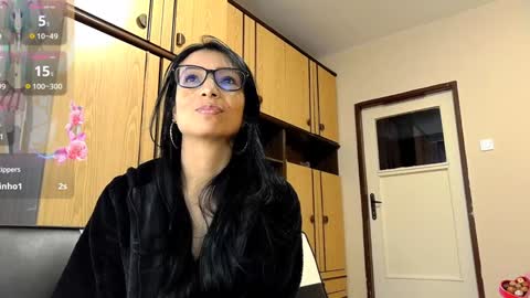 Alejandra online show from January 6, 1:08 pm