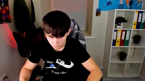 Alejandro online show from November 13, 11:13 am