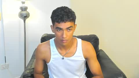 Alejandro williams online show from May 19, 1:56 am