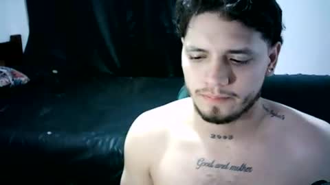 alejandrojarafara915 online show from August 5, 1:24 am