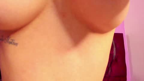 Alejita699 online show from December 6, 10:00 am