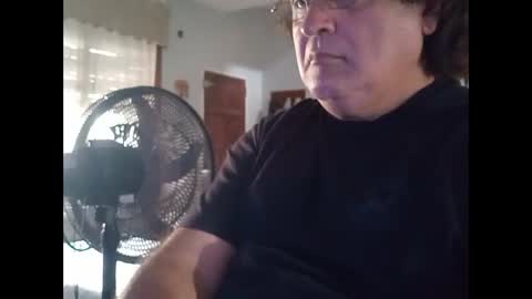 alejito16 online show from November 27, 9:00 pm