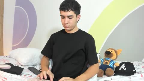 Snapshot of alejo_gray1 chatting on October 24, 6:52 pm alejo_gray1 online show from October 24, 6:52 pm